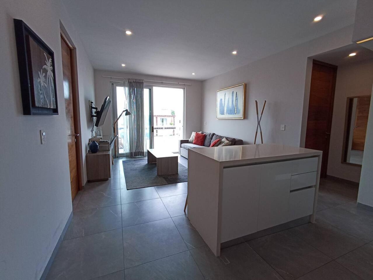 Apartamento Downtown Stylish 2br With Large Terrace Pool Gym And Bar Playa del Carmen
